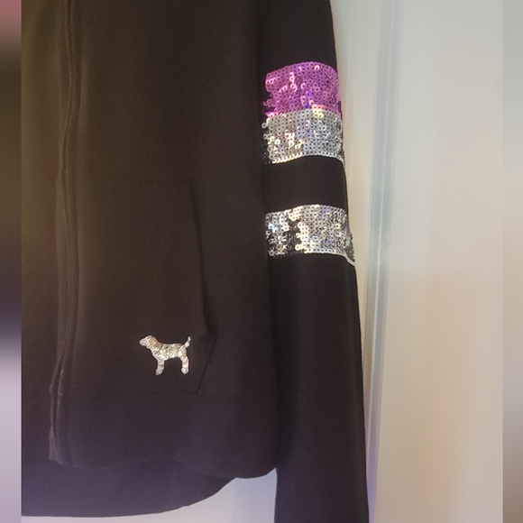 VINTAGE VICTORIA'S SECRET black Hoodie with Sequin Details SIZE L - Picture 5 of 7
